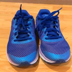 Under Armour Charged Impulse shoes